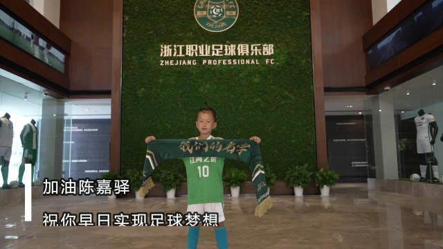 自定档以来，电影《秘密访客》获得了众多观众的关注，影迷们纷纷表达了对主创阵容的喜爱：;郭富城加段奕宏，简直是‘有生之年’的银幕组合